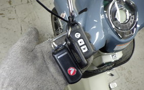 HONDA C125 SUPER CUB 1996 JA48