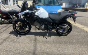 SUZUKI DL650 ( V-Strom 650 ) 2022 C733M