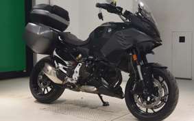 BMW F900XR 2023
