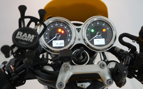 TRIUMPH STREET CUP 2017 DAD77G