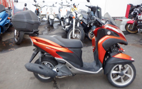 YAMAHA TRICITY 125 SE82J