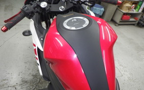 YAMAHA YZF-R3 2015 RH07J