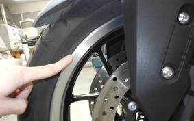 YAMAHA T-MAX 560 T 2025 SJ21J