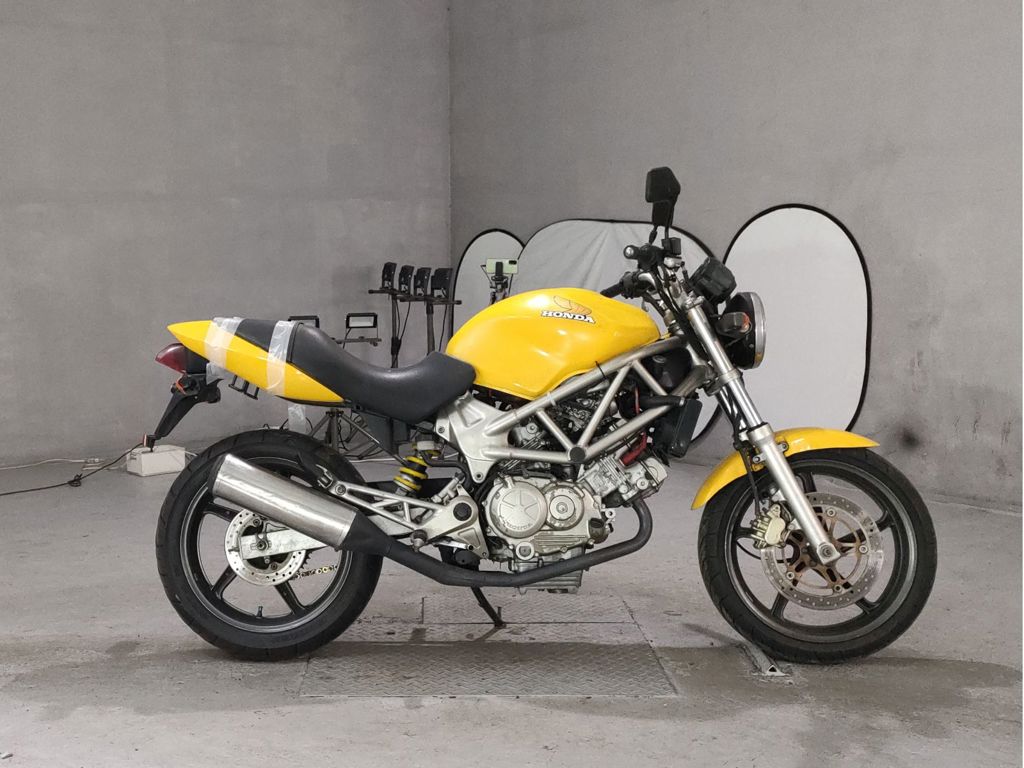 Фото Honda VTR 250 1998 с японского аукциона