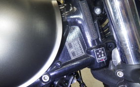 TRIUMPH STREET TWIN 2020
