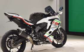 KAWASAKI ZX-25R
