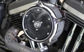 HARLEY XL883N 2014 LE2