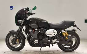 YAMAHA XJR1300 C 2017