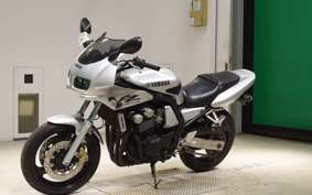 YAMAHA FZ400 1997 4YR