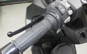 HONDA FORZA 250 2023 MF17