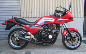 KAWASAKI GPZ1100 1984 ZXT10A