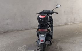SUZUKI ADDRESS V100 CE11A