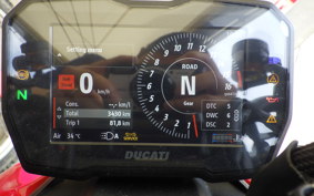 DUCATI STREETFIGHTER V4 S 2025