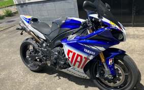 YAMAHA YZF-R1 2010 RN23