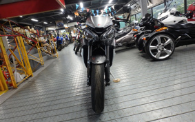 TRIUMPH STREET TRIPLE RS 2021 HDA554