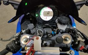 KAWASAKI ZX 10 NINJA R ZXCE14