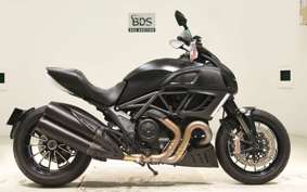 DUCATI DIAVEL DARK 2013