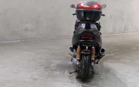 YAMAHA MAJESTY 125 SE27