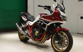 HONDA CB1300SB SUPER BOLDOR 2018 SC54
