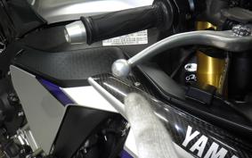 YAMAHA YZF-R1 M 2015