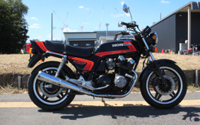 HONDA CB750F RC04