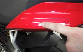 DUCATI STREETFIGHTER V4 S 2021