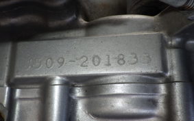 SUZUKI GSR250