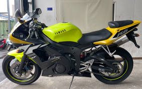 YAMAHA YZF-R6 2003 RJ05