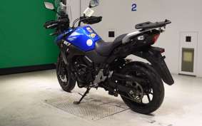 SUZUKI Vｽﾄﾛｰﾑ250A