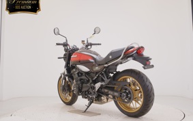 KAWASAKI Z900RS 2022 ZR900C
