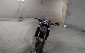 HONDA CB650R 2021 RH03