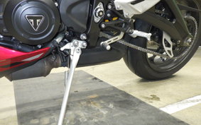 TRIUMPH STREET TRIPLE RS 2025