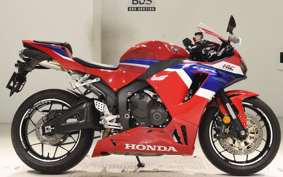 HONDA CBR600RR 2024