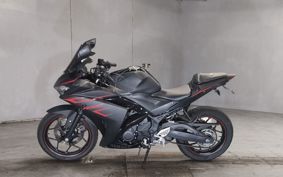 YAMAHA YZF-R25 RG10J