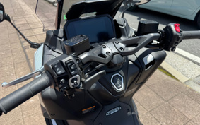 YAMAHA T-MAX 560 A TECHMAX 2025 SJ21J