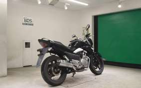 SUZUKI GSR250 1997