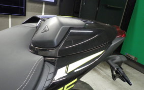 TRIUMPH STREET TRIPLE RS 2025