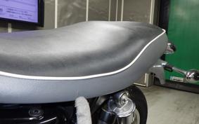 TRIUMPH THRUXTON 900 2005