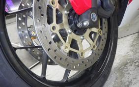 HONDA CBR600RR GEN 3 2015 PC40