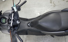 YAMAHA N-MAX 1999 SED6J
