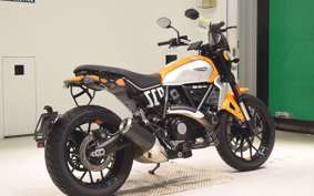 DUCATI SCRAMBLER ICON 2025