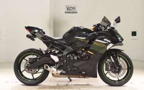 KAWASAKI ZX-25R ZX250E