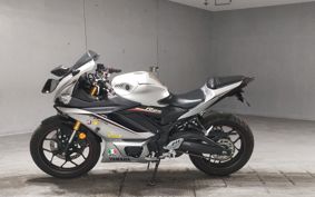 YAMAHA YZF-R25 RG43J