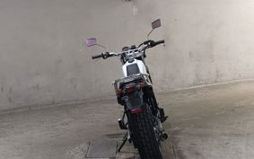 YAMAHA TW225 DG09J