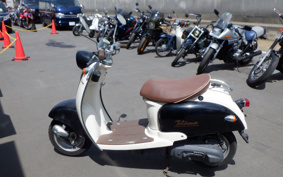 YAMAHA VINO 5AU