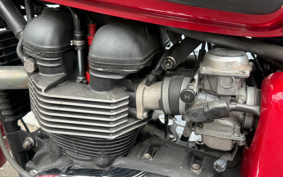 TRIUMPH BONNEVILLE T100 2013 TJ9157