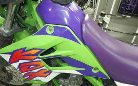KAWASAKI KDX220SR DX220B