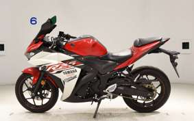 YAMAHA YZF-R25 2019 RG10J