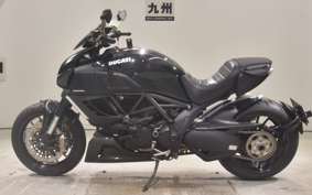 DUCATI DIAVEL 2012