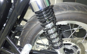 TRIUMPH BONNEVILLE T120 2025